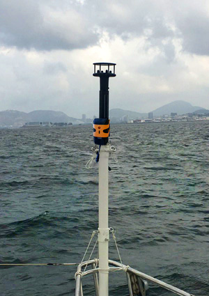 WindBot true wind measuring system mounted on a yacht